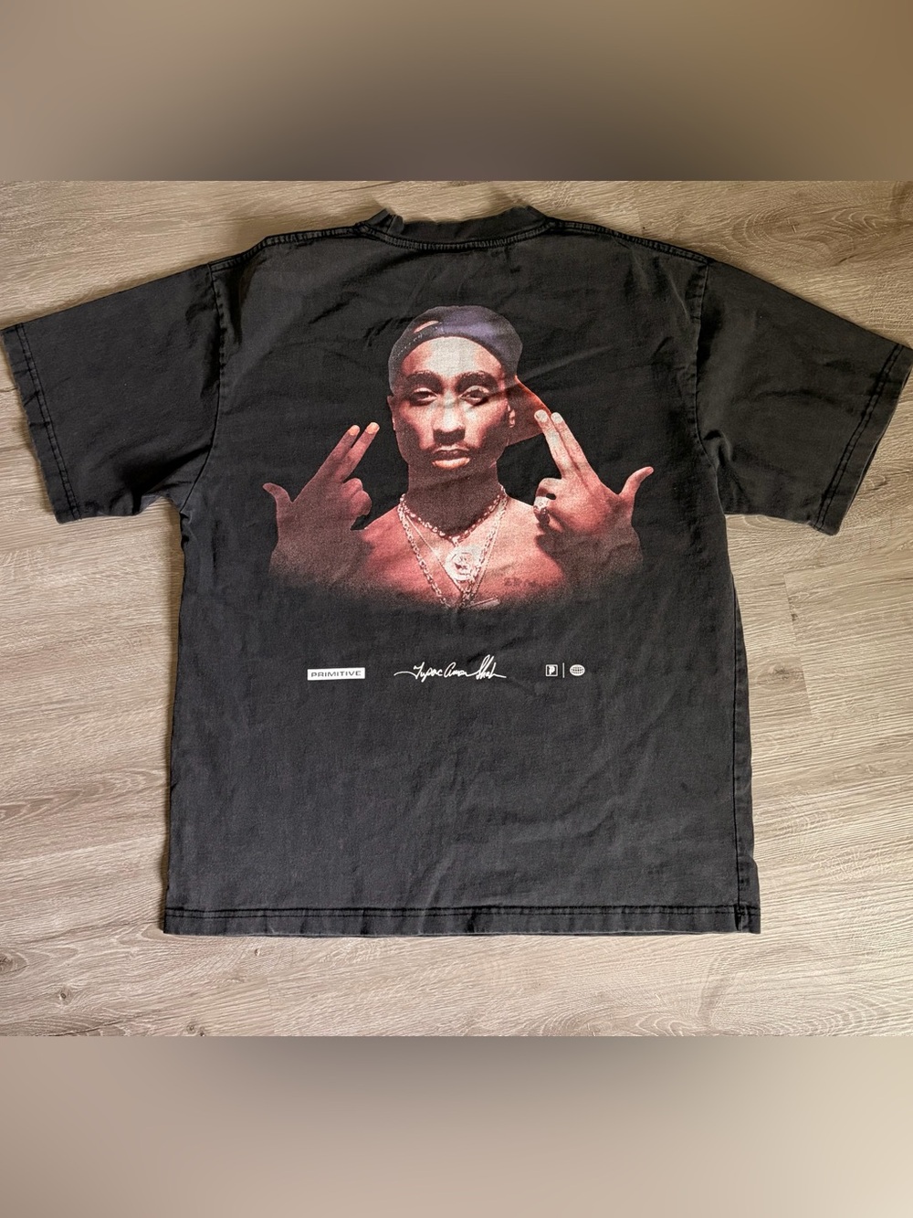 Primitive x 2Pac Tupac Shakur Black Wash Graphic Rap Tee Men’s L